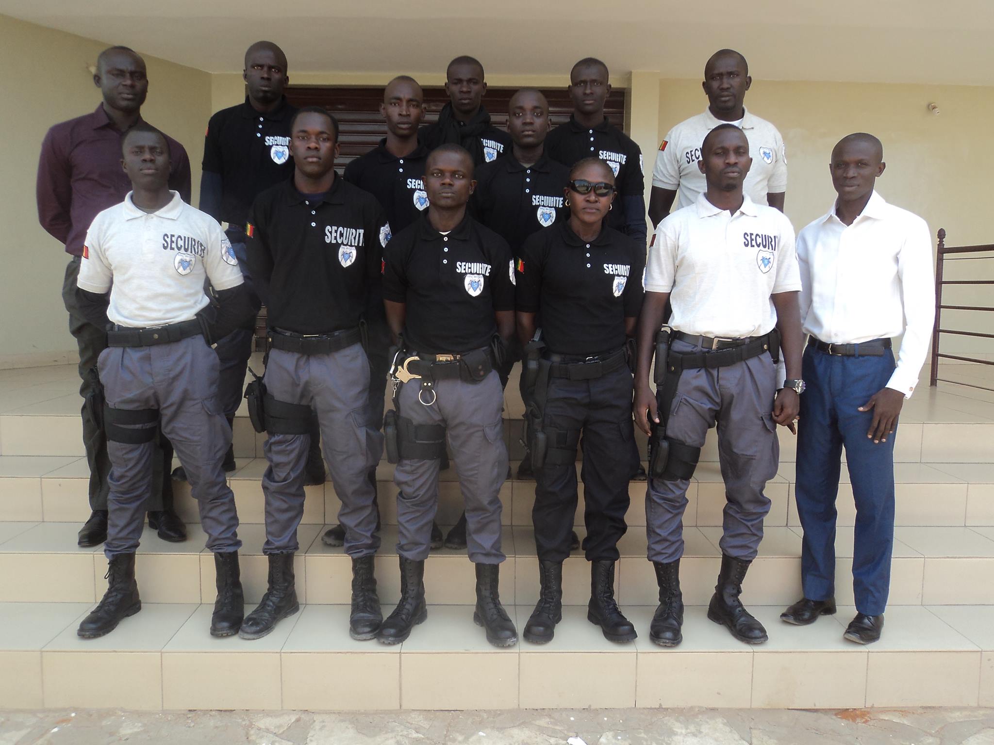 Équipe SINAI SECURITE en uniforme